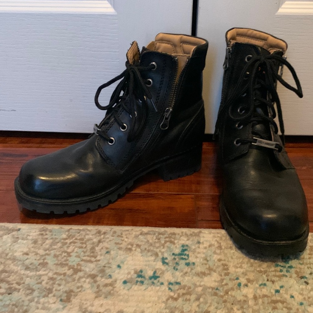 Woman’s Harley Riding Boots